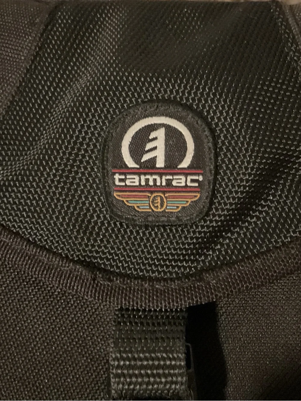 Tamrac Black Messenger Camera Bag for Men